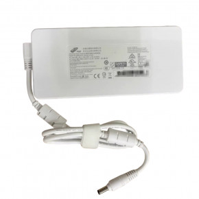 XMG NEO 16 A25 RTX 5080 Alimentatore Adattatore 420W