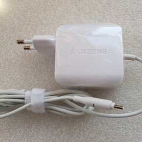 45W Originale Samsung 900X3N NP900X3N Caricabatterie